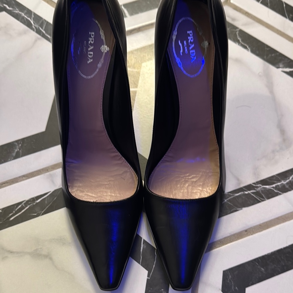 Prada Black Heels Sophisticated Style